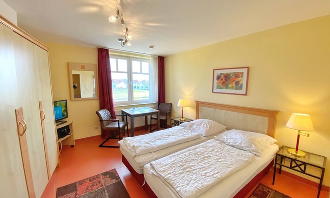 Neddesitz Apartment | Family-Friendly Apartment 309 at Roundel in Jasmundtherme