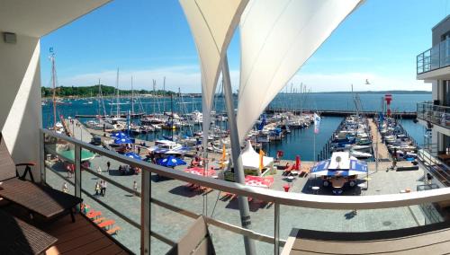 Eckernfoerde Apartment | Experience Apartmenthaus Hafenspitze with Sauna & Sea Views