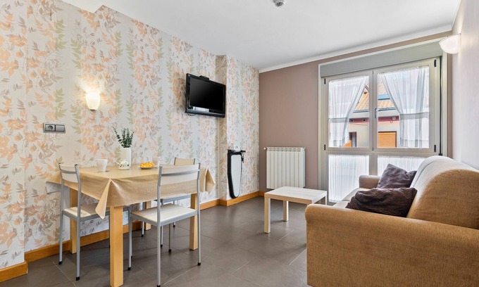 Cangas de Onis Apartment | Cozy Apartment with Balcony, Wi-Fi & Spa Access