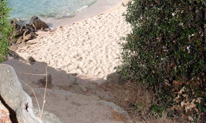 Favone Apartment | Beachfront Apartment for 4 with Direct Beach Access