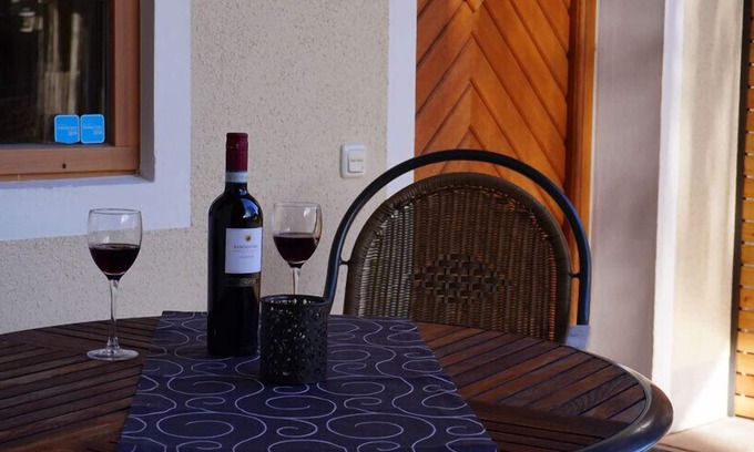 Willing Apartment | Perfect Apartment with Terrace, Child-Friendly & Top Rated