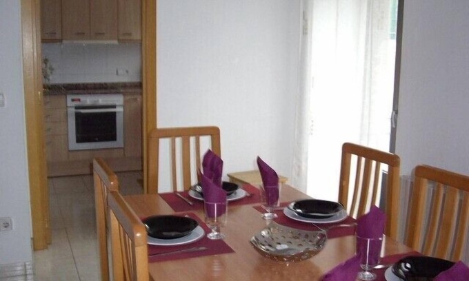 Ransol Apartment | Charming Apartment in Ransol with Scenic Lake Views