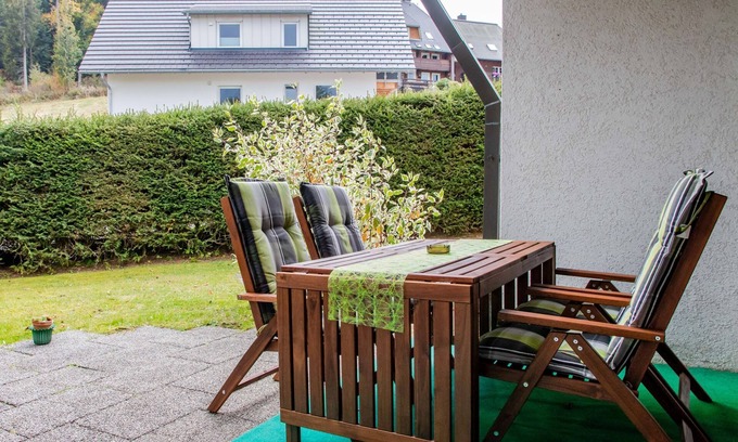 Hinterzarten Apartment | Inviting 1-Bedroom Apartment with Kitchen & Breakfast