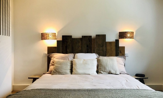 Crozon Apartment | Prime Apartment Steps from Morgat Beach with Pool Access