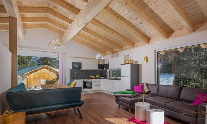 Ramsau am Dachstein Apartment | Apartment Ahorn - Apartment, 2 bedrooms, shower and bath