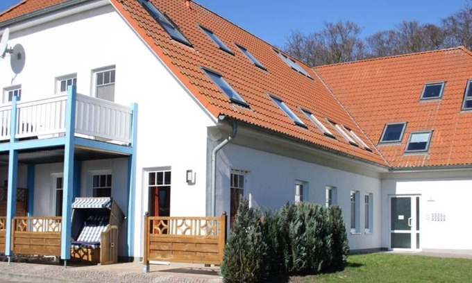 Nienhagen Apartment | Family-Friendly Apartment by the Ghost Forest with Ocean View