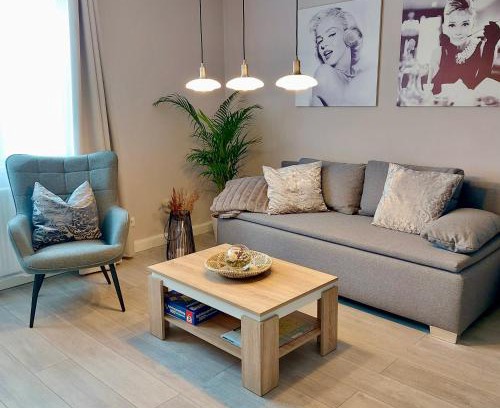 Reinhardtsdorf-Schoena Apartment | Family-Friendly Apartment am Hochwald with High Guest Ratings