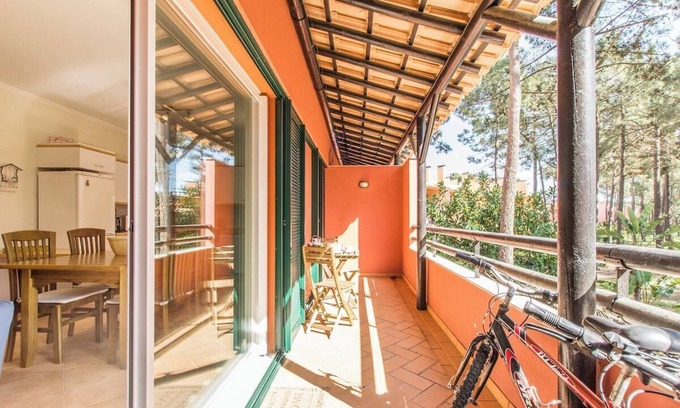 Charneca de Caparica e Sobreda Apartment | Cozy Apartment Anibal - Perfect for Families at Allure Villas