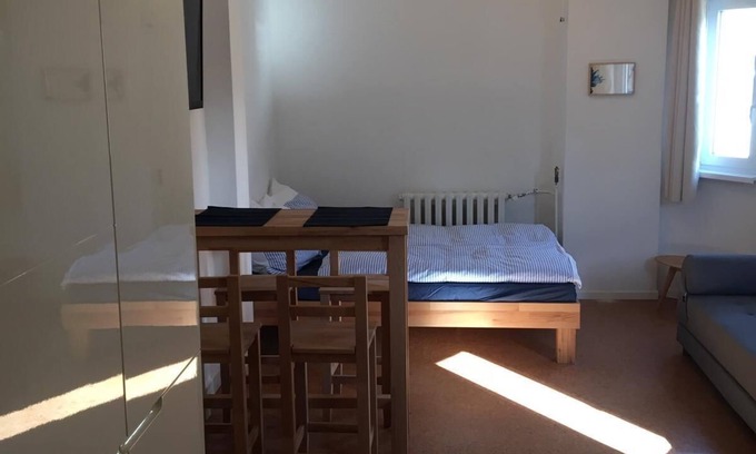 Prenzlauer Berg Apartment | Cozy Apartment Above Cinema Toni with Spa & Breakfast
