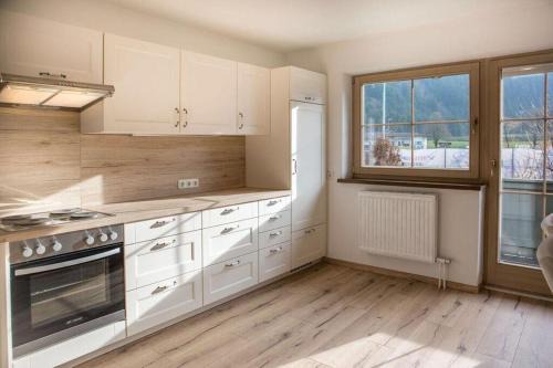 Mayrhofen Apartment | Inviting Apartment Ahorn View with Family-Friendly Amenities
