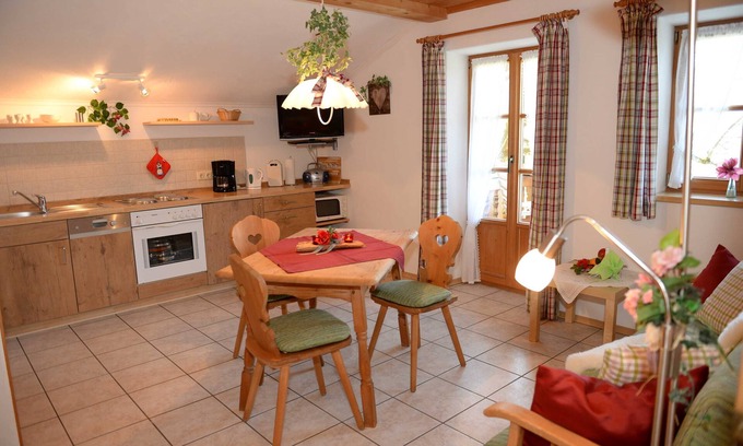 Fischbachau Apartment | Top-Rated Apartment Aiplspitz - Family-Friendly Comfort