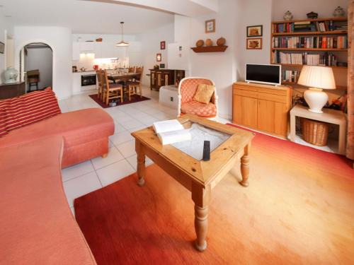 Champex-Lac Apartment | Oceanfront Apartment Alpes et Lac 2: Rated 8.8/10