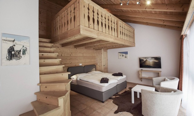 Klosters-Serneus Apartment | Cozy Apartment "Alpin 4" with Terrace & Pet-Friendly Perks