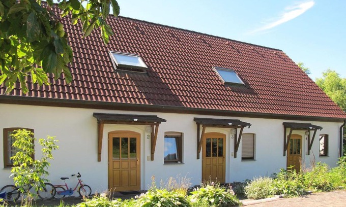 Wesenberg Apartment | Cozy Apartment Am Pälitzsee-1 with Oceanfront Views