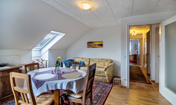Wilhelmsdorf Apartment | Apartment "Am Storchennest" with Balcony & Wi-Fi