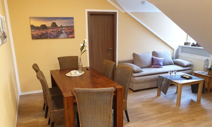 Broda Apartment | Relaxing Stay at Apartment Am Tollensesee - Pet Friendly!