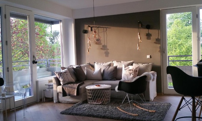 Bockum Apartment | Pet-Friendly Apartment am Zoo with 9.1/10 Guest Rating