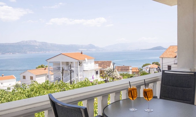 Municipality of Trogir Apartment | Oceanfront Apartment Anđa with Spa & Top Guest Rating