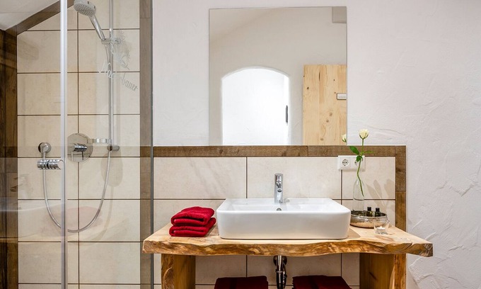 Marquartstein Apartment | Cozy Apartment Apfelbaum with Kitchen & Free Wi-Fi