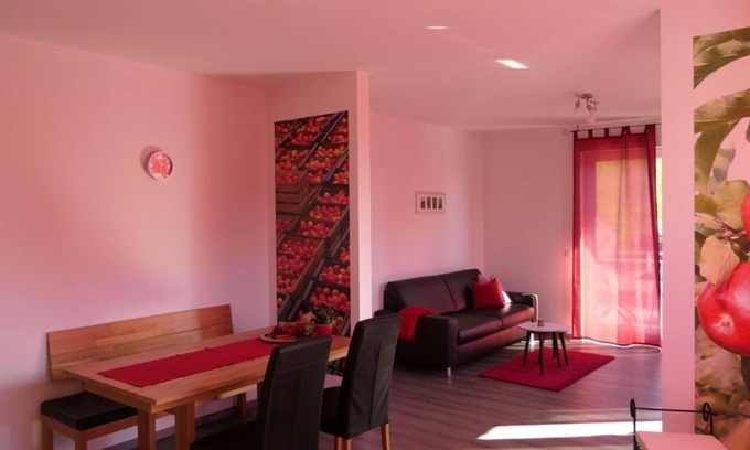 Bodnegg Other | Top-Rated Apartment Apfelrot with Pool & Family Amenities