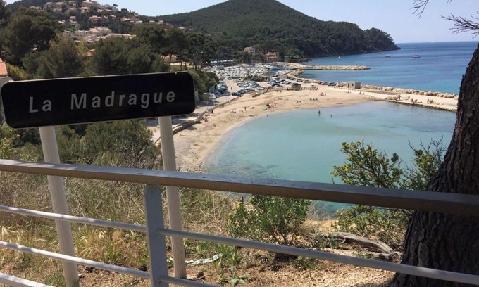 La Madrague Apartment | Sea View Apartment with Private Terrace and Wi-Fi Access