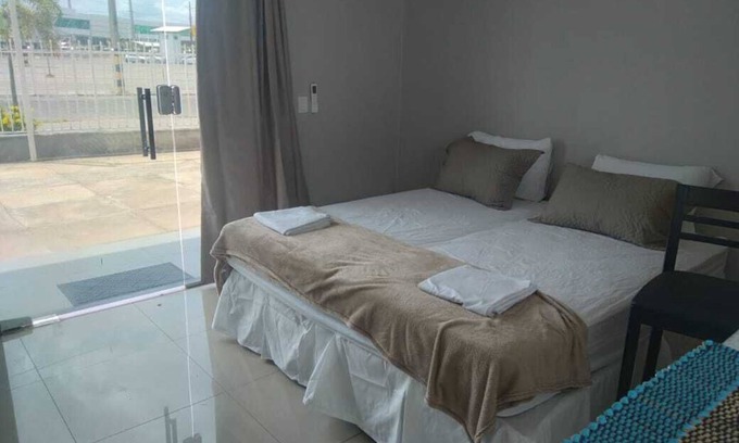 Teresina Apartment | Convenient Apartment Near Top Shopping & Dining Options