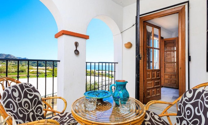 Maro Apartment | Pet-Friendly Apartment Arcoiris: Guest Rated 9/10