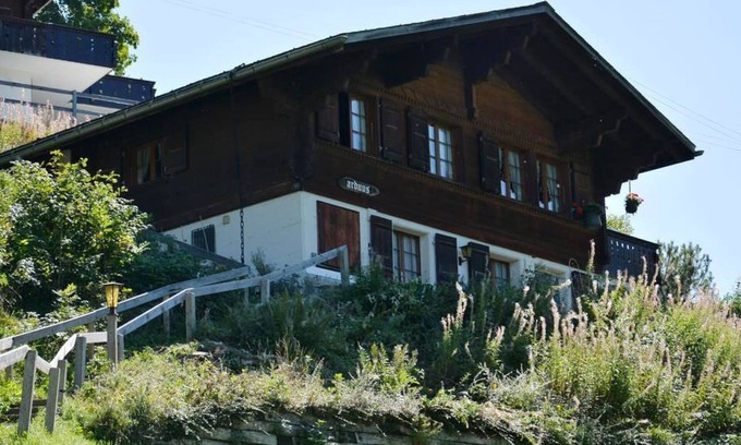 Saanenmöser Apartment | Relaxing Apartment Arduus with Spa and Breakfast Included
