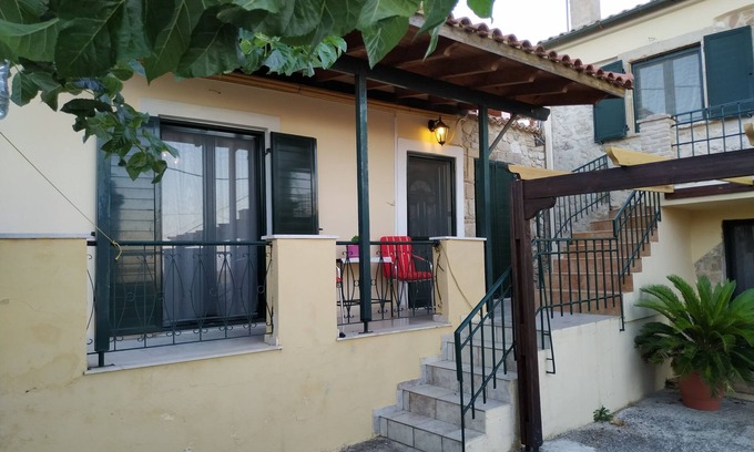 Giannades Apartment | Discover Apartment Ariadni in Giannades, Corfu - Ideal for Families