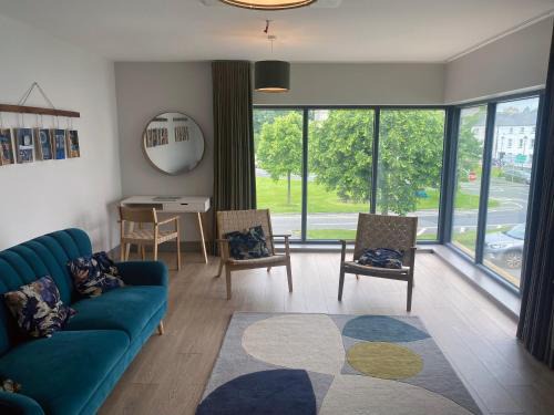 Durrow Apartment | Charming Apartment at Bowe's Cafe - Guest Rated 9.8/10
