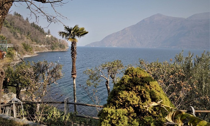 Cannobio Apartment | Charming Apartment in Molinett with Oceanfront Views