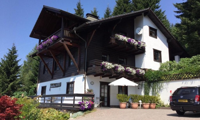 Wolfsberg Apartment | Pet-Friendly Apartment Haus Andrea with High Guest Ratings