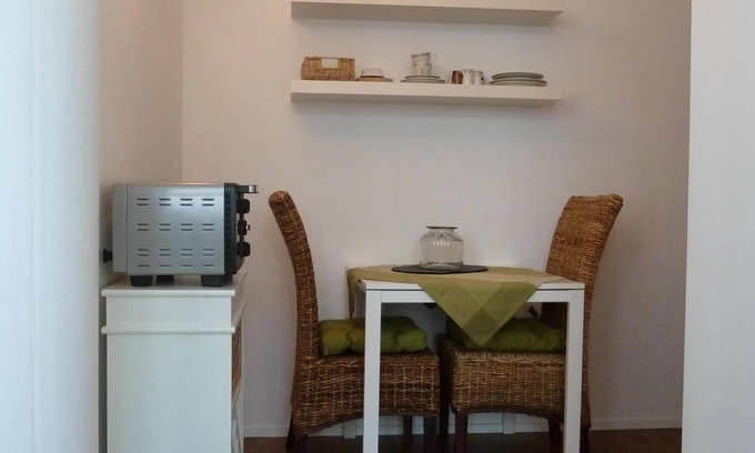 Bad Honnef Apartment | Top-Rated Apartment at Saynschen Hof with Breakfast & Kitchen