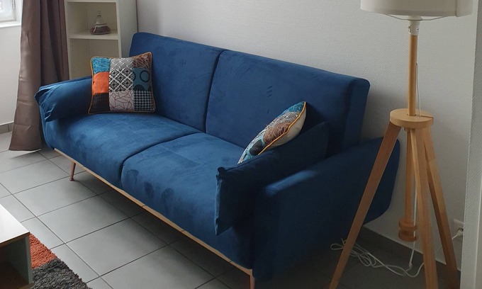 Chanonat Apartment | Cozy Apartment Near Gergovie Plateau with Kitchen Access