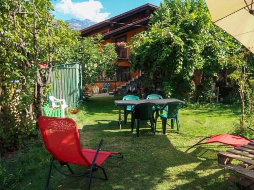 Baraveyes Apartment | Pet-Friendly Apartment Aux Oiseaux - Guest Rated 9.1/10