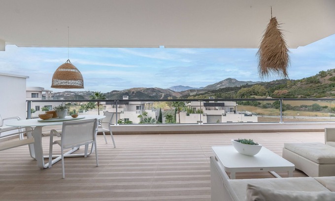 Benahavis Apartment | Oceanfront Apartment 'Avalon' with View & Premium Amenities