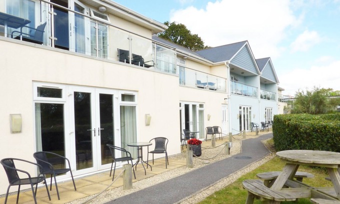 Dawlish Warren Apartment | APARTMENT B4, family friendly in Dawlish Warren