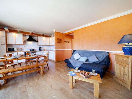 Villarembert Apartment | Family-Friendly Apartment Baikonour-6 with Pool, Rated 9.5