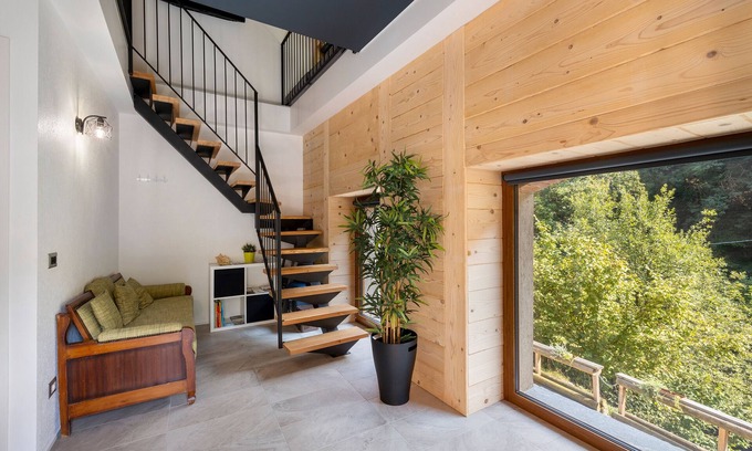 Bernezzo Apartment | Apartment 'Barabicchou' with Mountain View, Wi-Fi and Air Conditioning