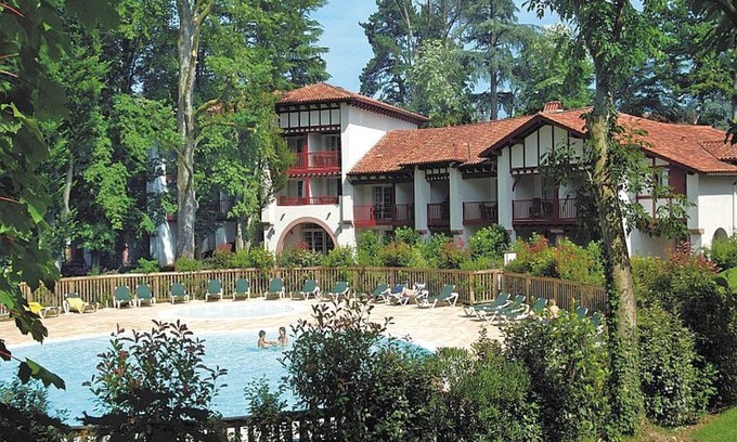 Uhart-Cize Apartment | Cozy Apartment in Basque Country, Saint Jean Pied de Port