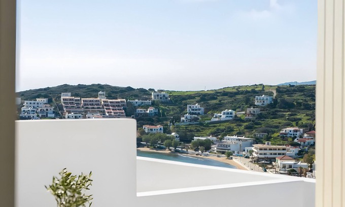 Mpatsi Apartment | Batsi View House: Oceanfront Escape with Modern Amenities