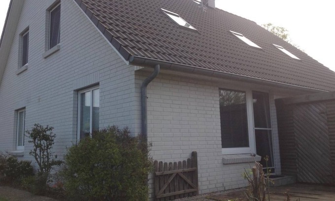 Flensburg Apartment | Ocean View Retreat at Apartment Bebensee - Family Friendly Stay