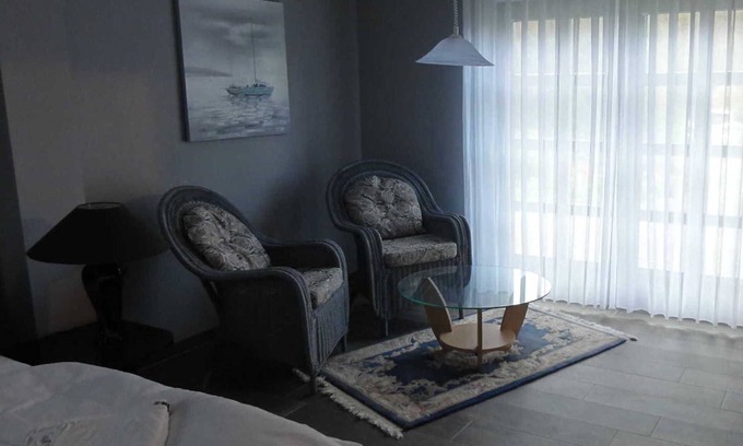 Lubkow Apartment | Pet-Friendly Apartment in the Thatched House Landhaus Ulrich
