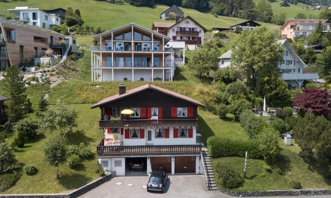 Amden Apartment | Discover Apartment Bergdohle: Pet & Child Friendly Retreat