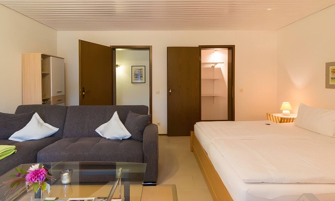 Bad Herrenalb Apartment | Apartment 'Bergfrieden' with Private Terrace, Shared Garden and Wi-Fi
