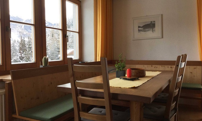 Nauders Apartment | Pet-Friendly Apartment Bergkastel 4-5 at Tiefhof Farm