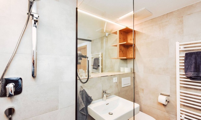 Kappl Apartment | Explore Apartment Bergsteiger - C with Spa & Pet-Friendly Amenities