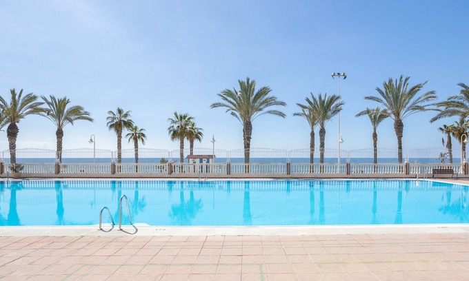 Algarrobo Apartment | Exceptional Oceanfront Apartment with Balcony & Pool Access
