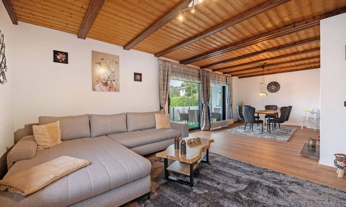 Herbitzheim Apartment | Apartment 'Bettys Home 1og' with Balcony and Wi-Fi