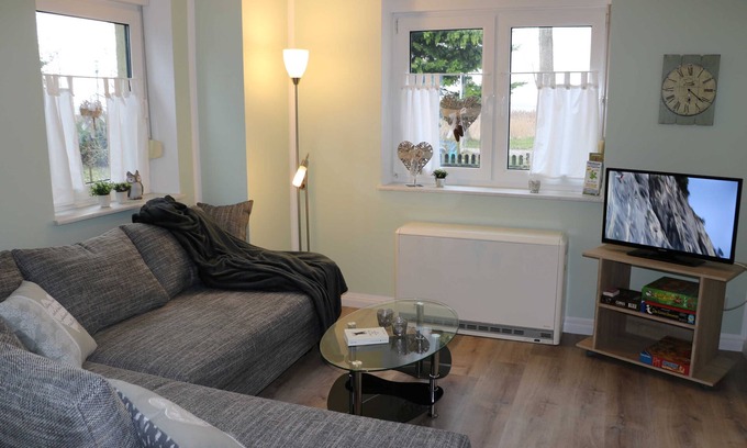 Polchow Apartment | Waterfront Retreat at Apartment Bodden - Pet Friendly Stay